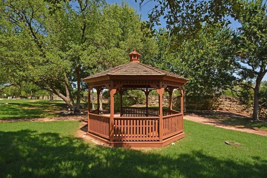 7721 Haggans Lane Austin TX 78739