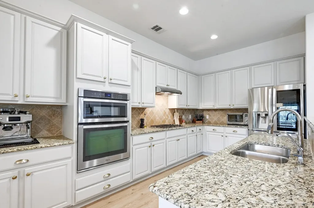 7721 Haggans Lane Austin TX 78739