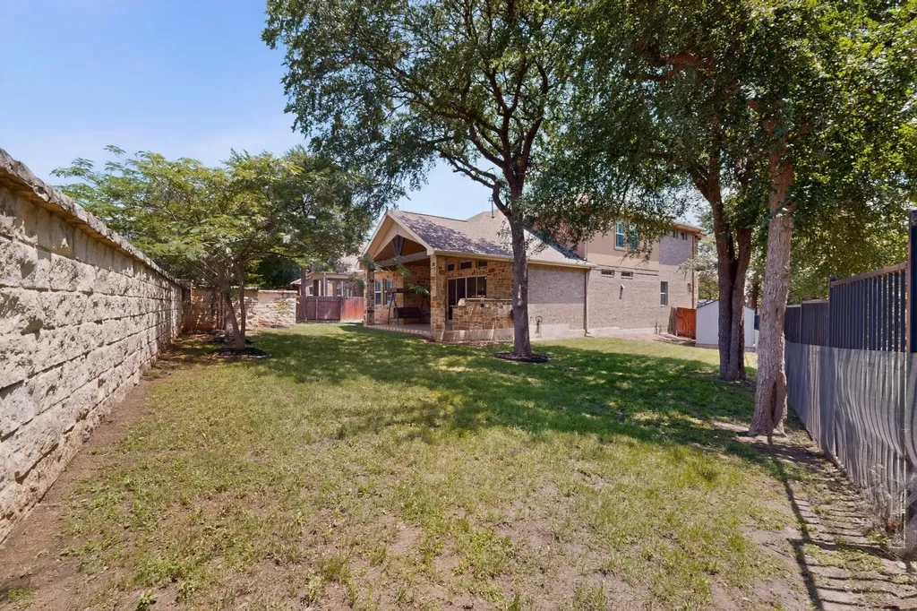 13900 Tyburn Trail Austin TX 78717