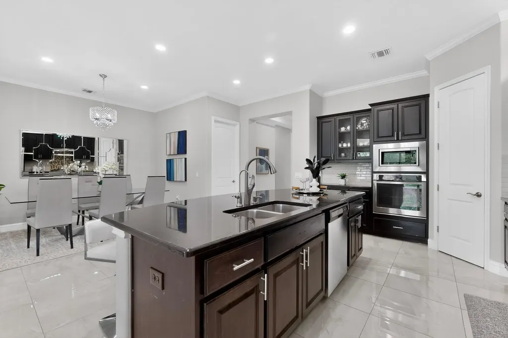 13900 Tyburn Trail Austin TX 78717