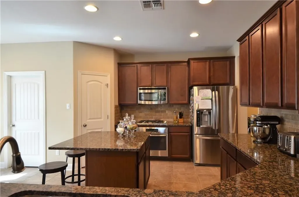 5629 Rio Chama Cove Austin TX 78738