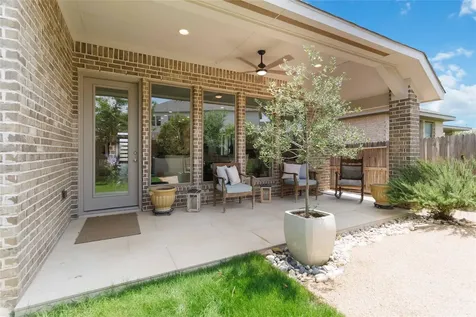 425 Juana Way Street New Braunfels TX 78132