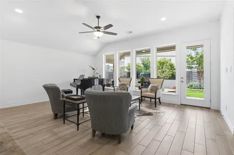 425 Juana Way Street New Braunfels TX 78132