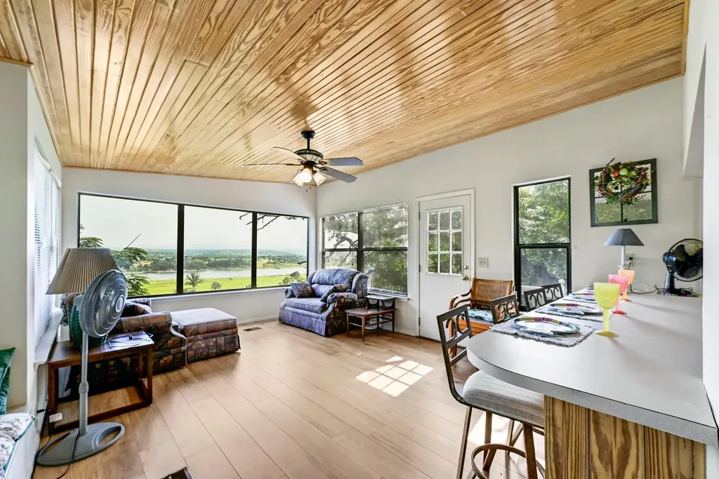 234 Terrace Drive Spicewood TX 78669