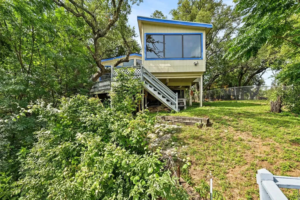 234 Terrace Drive Spicewood TX 78669