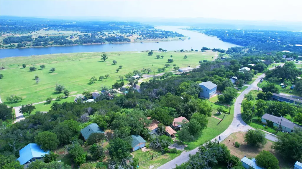 234 Terrace Drive Spicewood TX 78669