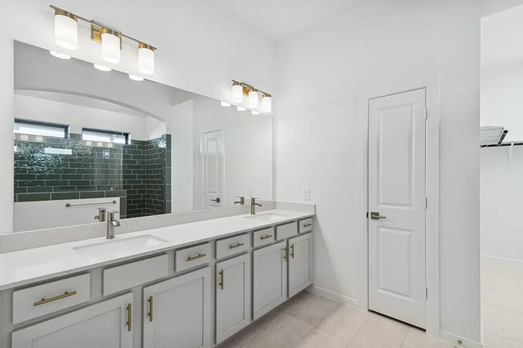 1424 Hartley Drive Leander TX 78641