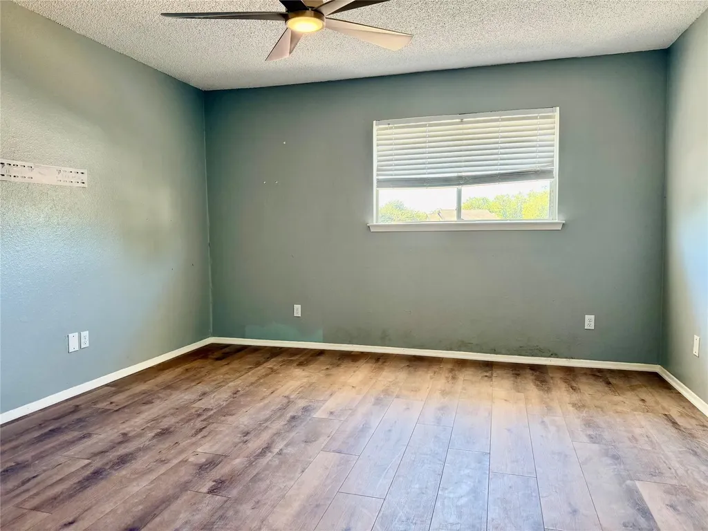 10707 Daryl Cove Austin TX 78758