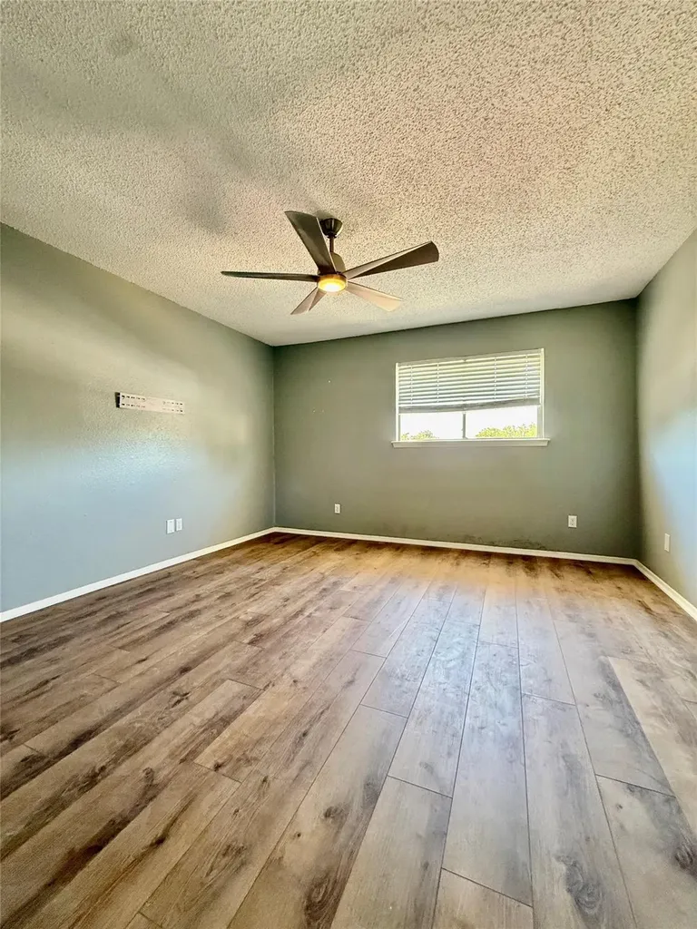 10707 Daryl Cove Austin TX 78758