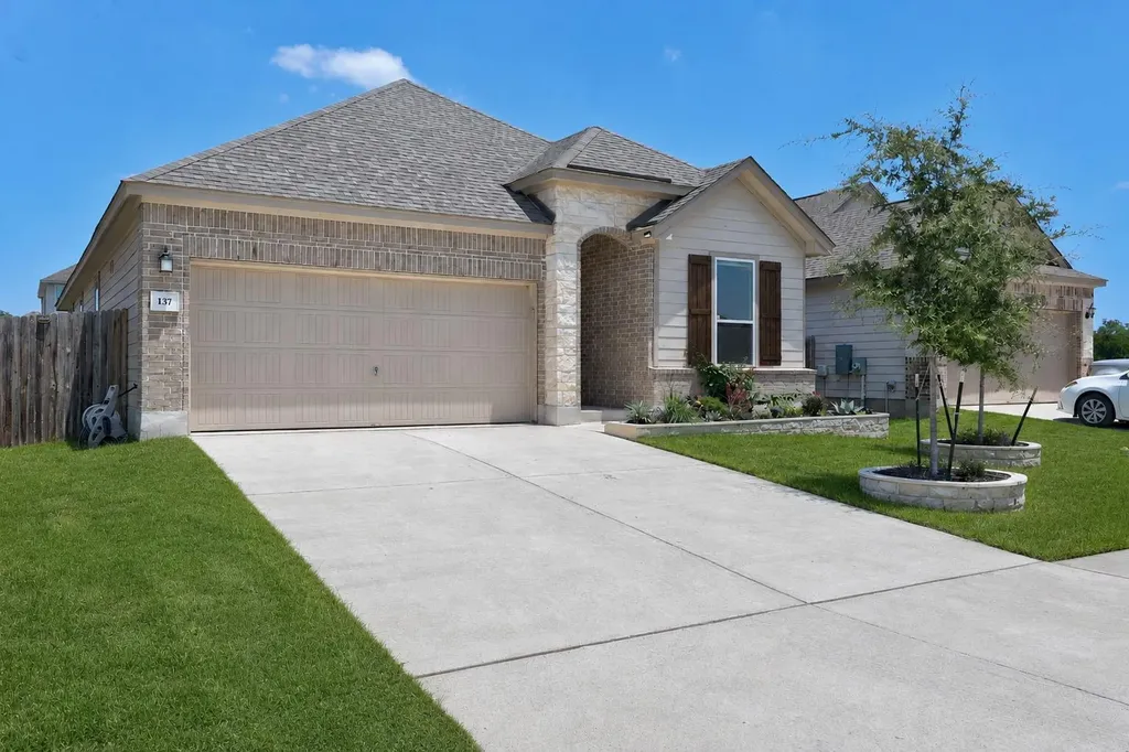 137 Lost Treasure Terrace Georgetown TX 78628