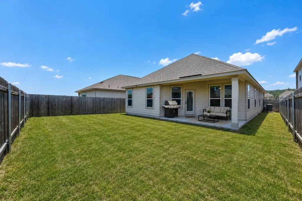 137 Lost Treasure Terrace Georgetown TX 78628