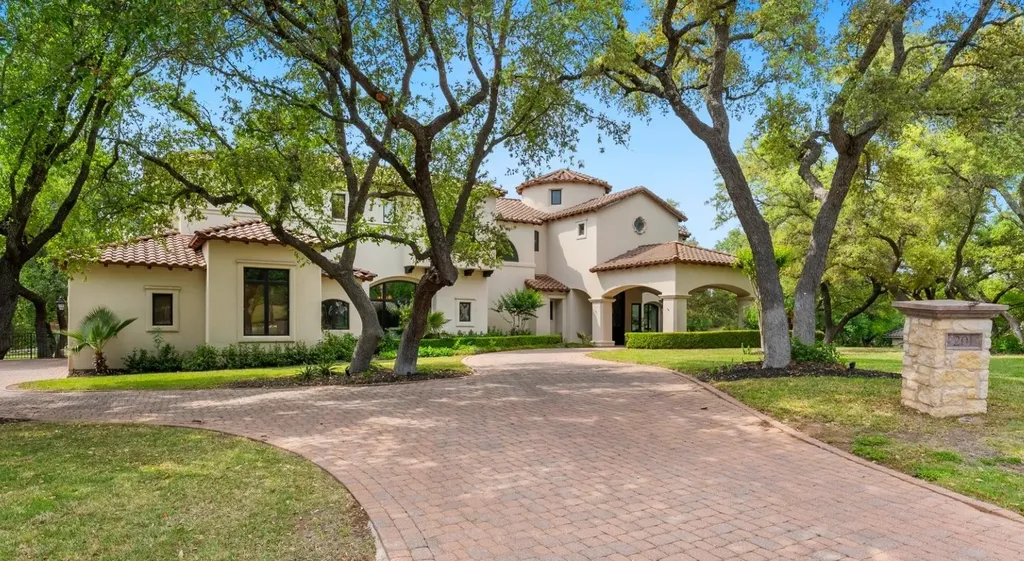 201 Costa Bella Drive Austin TX 78734