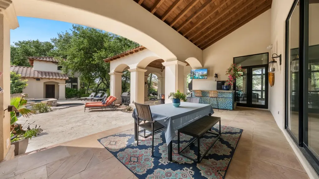 201 Costa Bella Drive Austin TX 78734