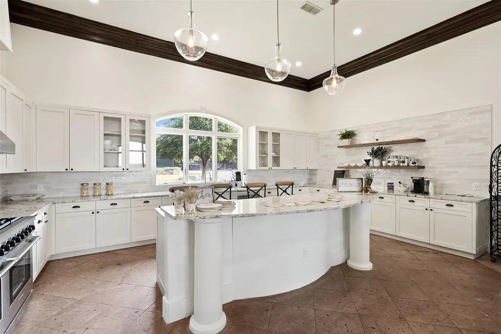 201 Costa Bella Drive Austin TX 78734