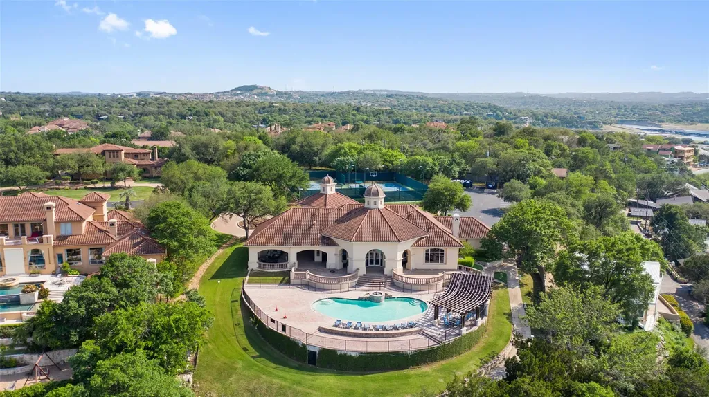 201 Costa Bella Drive Austin TX 78734