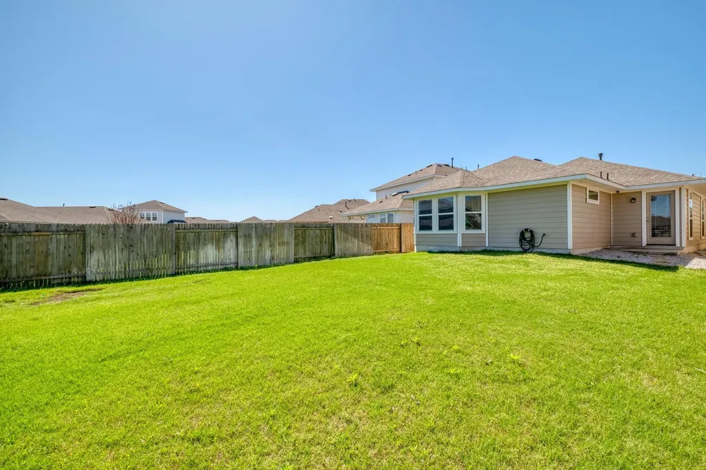 264 Gaida Loop Georgetown TX 78628