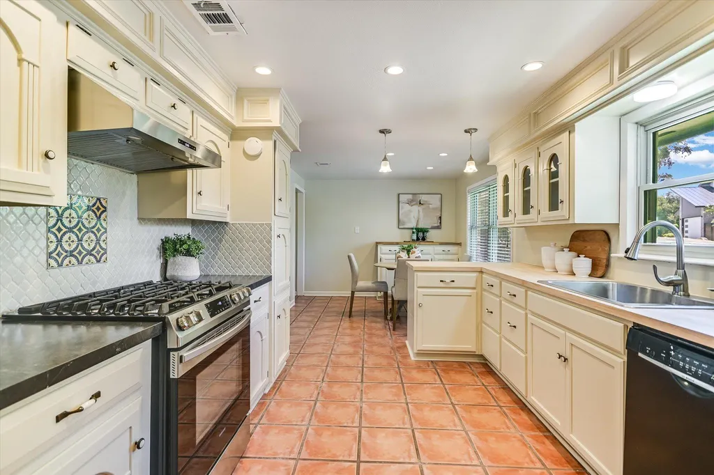 7901 Havenwood Drive Austin TX 78759