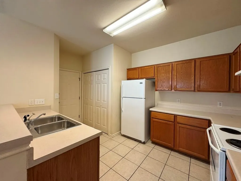 1717 Constantino Circle Austin TX 78745