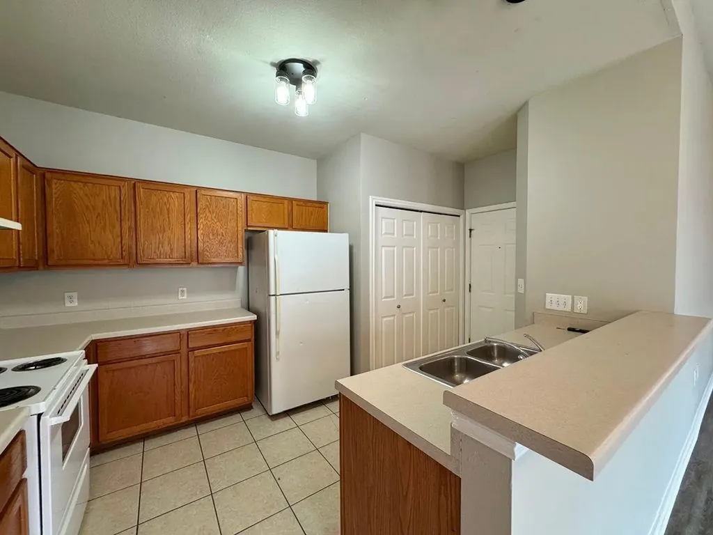 1717 Constantino Circle Austin TX 78745
