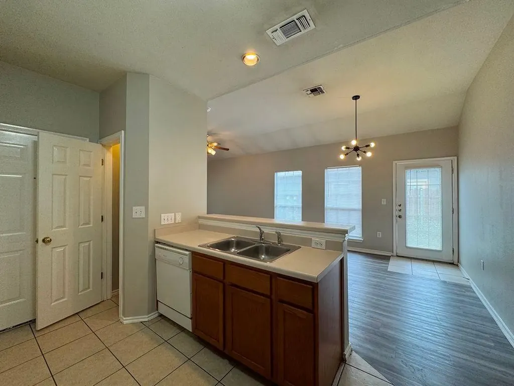 1717 Constantino Circle Austin TX 78745
