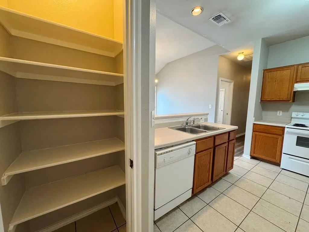 1717 Constantino Circle Austin TX 78745
