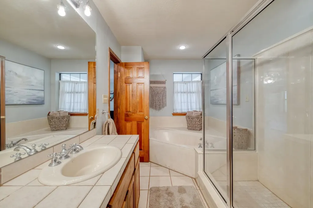 202 Ridgewood Drive Georgetown TX 78628