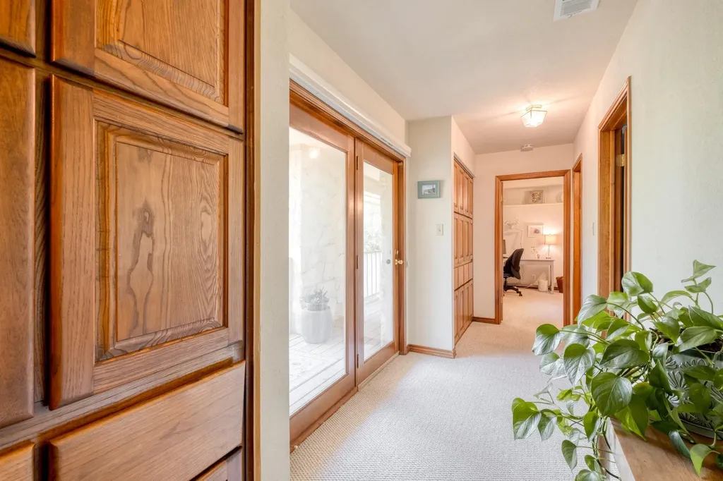 202 Ridgewood Drive Georgetown TX 78628