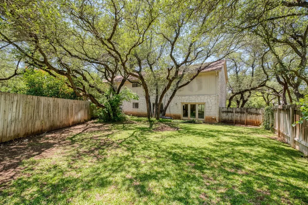 202 Ridgewood Drive Georgetown TX 78628
