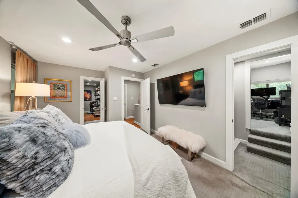 2101 Airole Way Austin TX 78704