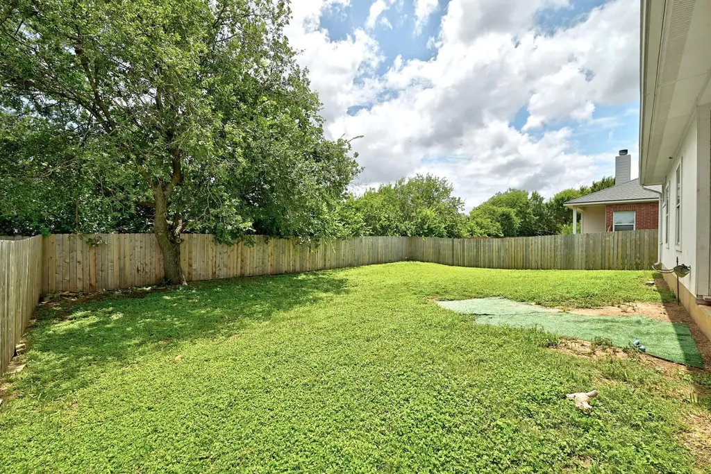 800 Northcreek Boulevard Leander TX 78641