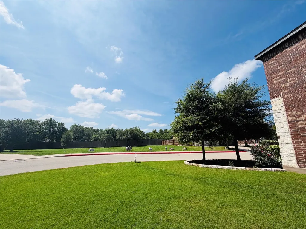 533 Appalachian Trail Leander TX 78641