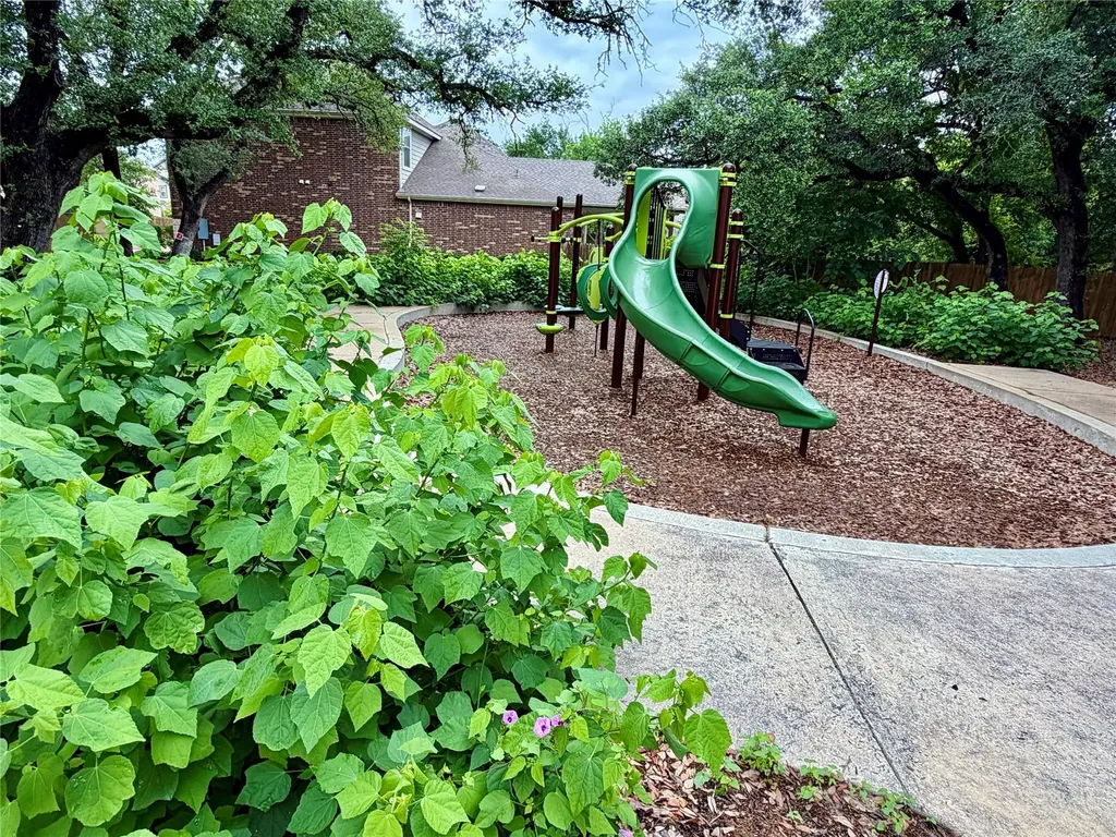 533 Appalachian Trail Leander TX 78641