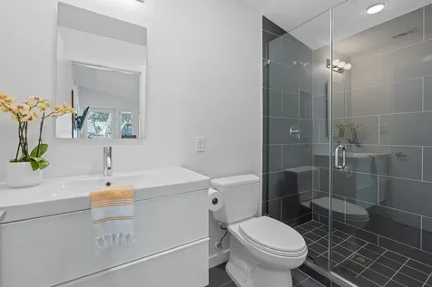 412 Ridgewood Road West Lake Hills TX 78746