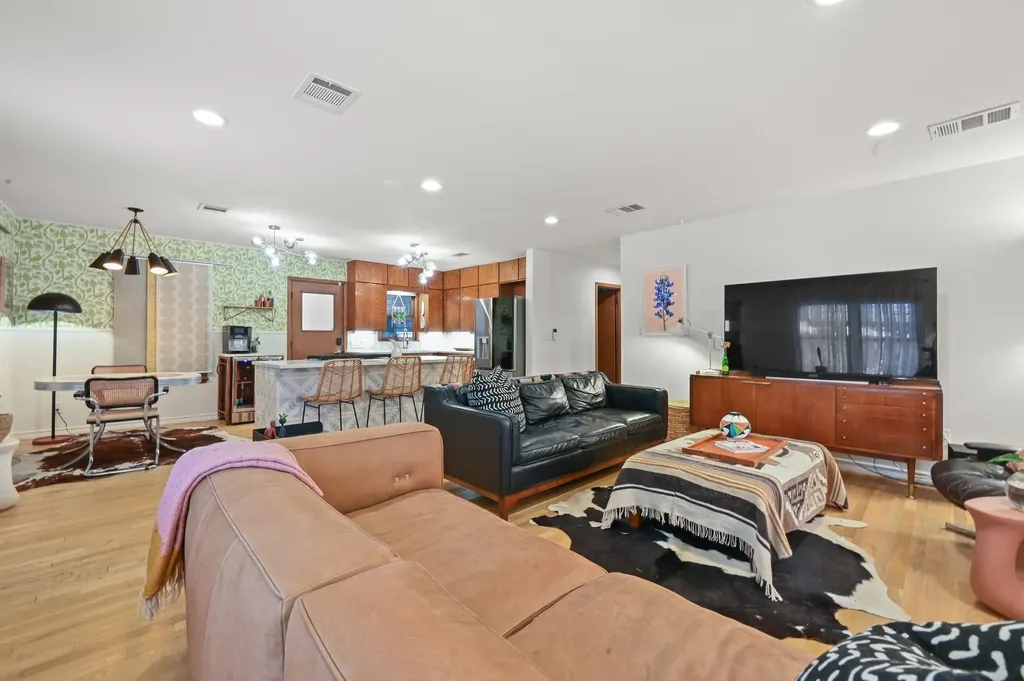 4501 S 2nd Street Austin TX 78745