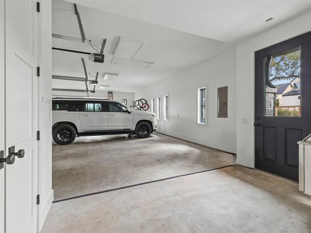 488 Dario Drive Dripping Springs TX 78620