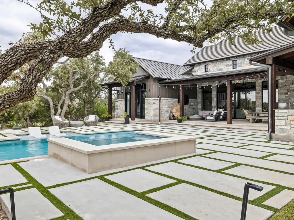 488 Dario Drive Dripping Springs TX 78620