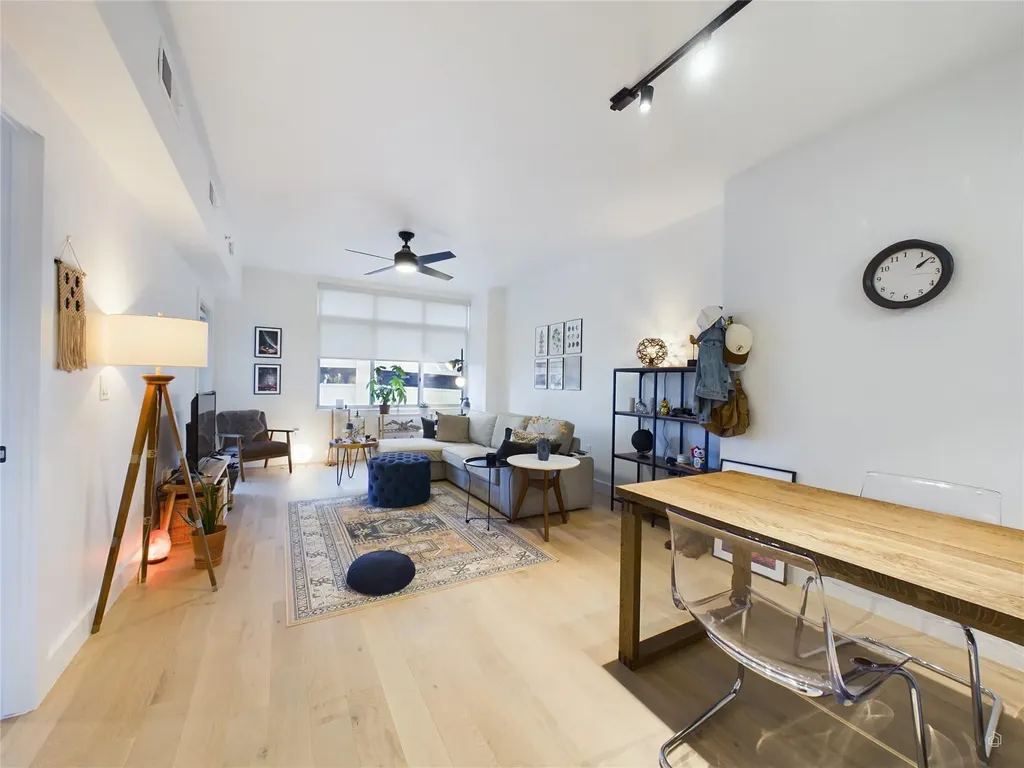 54 Rainey Street Austin TX 78701