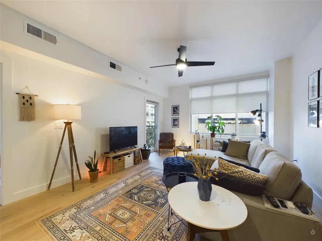54 Rainey Street Austin TX 78701
