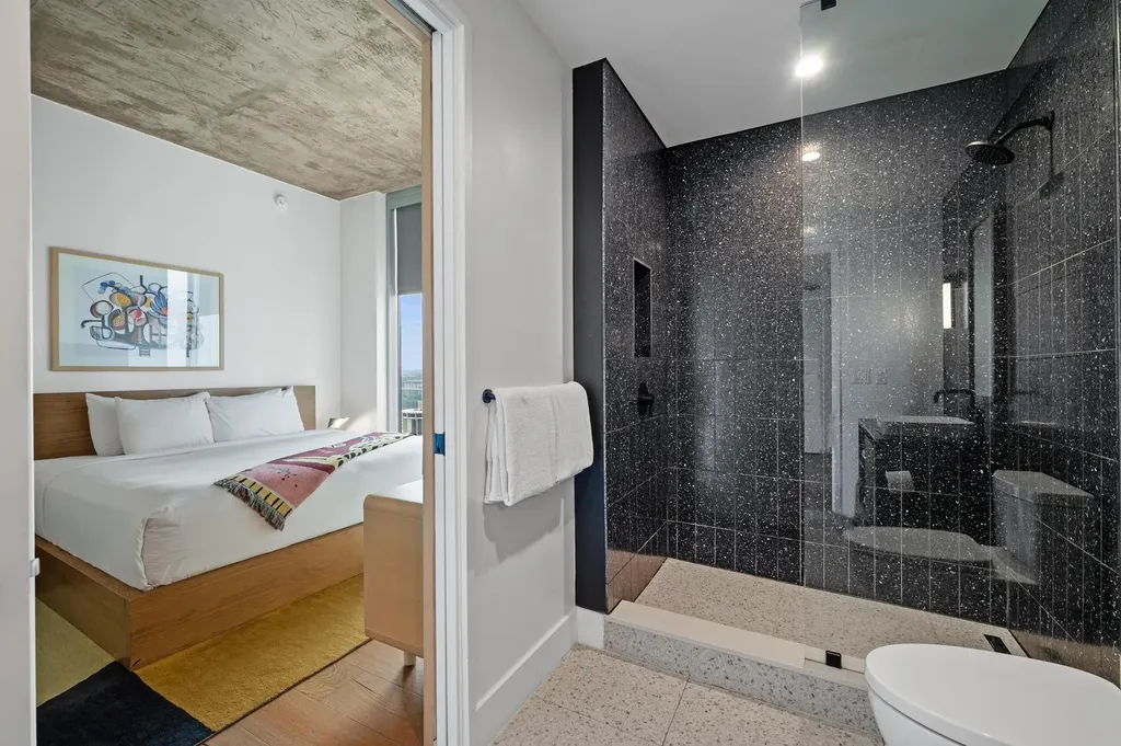 48 East Avenue Austin TX 78701