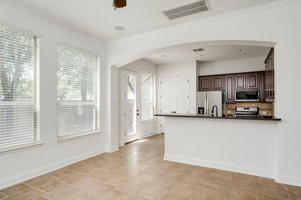 15633 Interlachen Drive Austin TX 78717