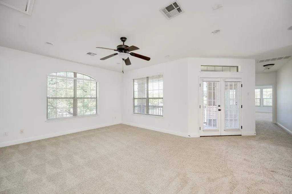 15633 Interlachen Drive Austin TX 78717