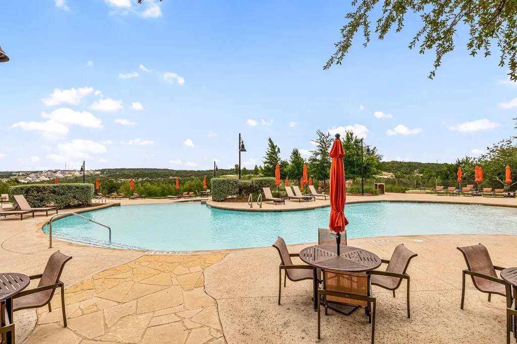 196 Moonlit Stream Pass Dripping Springs TX 78620