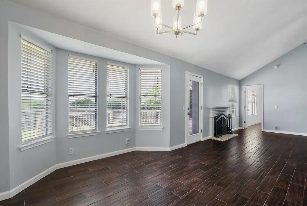 1301 Waterfall Avenue Leander TX 78641