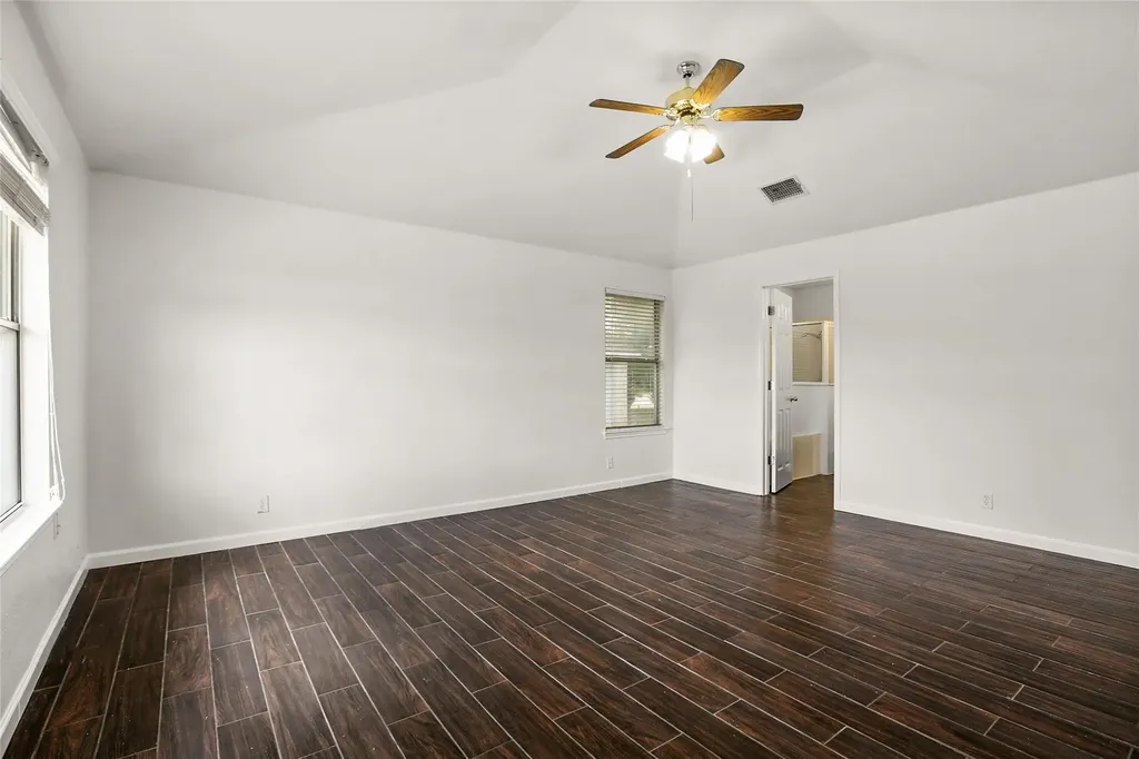 1301 Waterfall Avenue Leander TX 78641