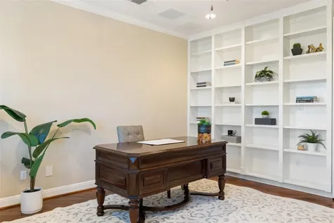 407 Bella Montagna Circle Lakeway TX 78734