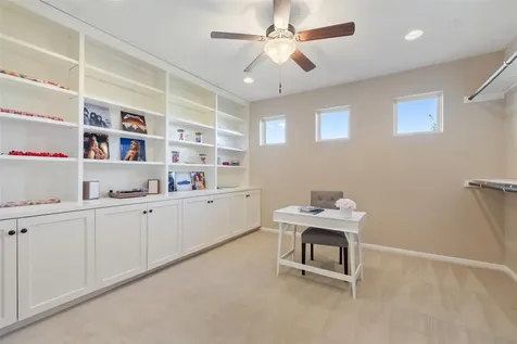 407 Bella Montagna Circle Lakeway TX 78734