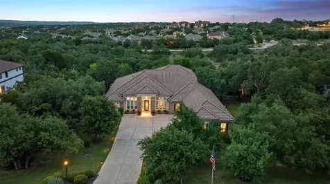 407 Bella Montagna Circle Lakeway TX 78734