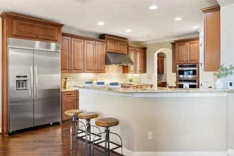 407 Bella Montagna Circle Lakeway TX 78734