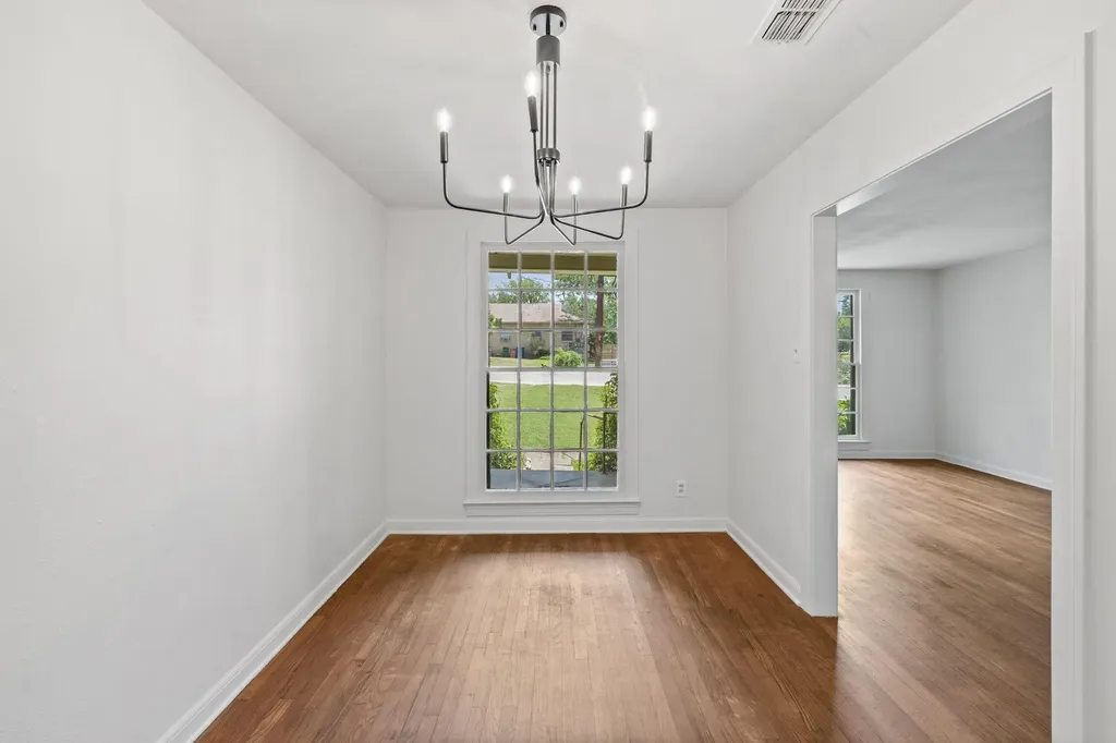 3704 Cherrywood Road Austin TX 78722