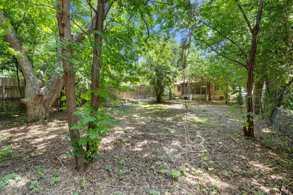 3704 Cherrywood Road Austin TX 78722
